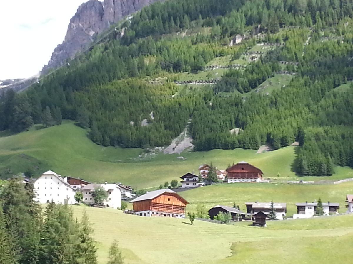Alpin Relais B&B Villa Melisse Colfosco Bagian luar foto