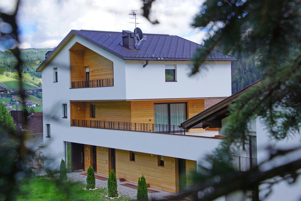 Alpin Relais B&B Villa Melisse Colfosco Bagian luar foto